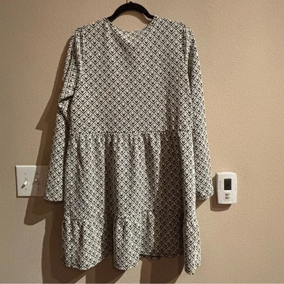 🤍 LOFT Jacquard Button Front Flounce Swing Dress – Medium - Picture 8 of 9